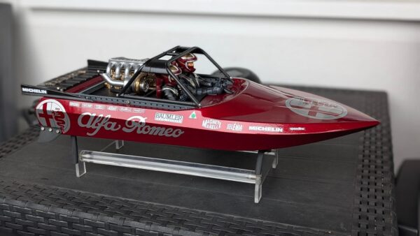 Radio control jetboat (ready to run) - Image 4